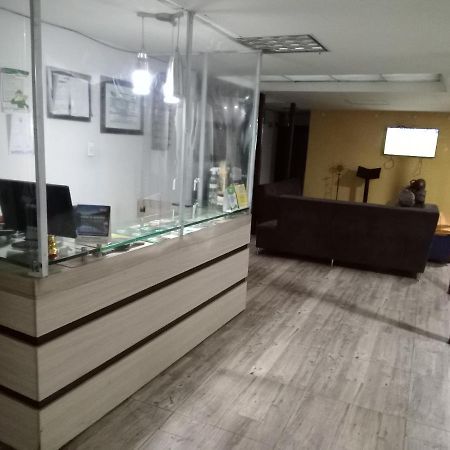 Hotel Canaveral Plaza مانيزاليس المظهر الخارجي الصورة