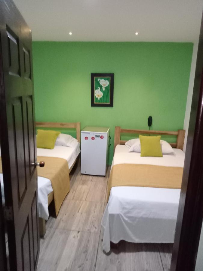 Hotel Canaveral Plaza مانيزاليس المظهر الخارجي الصورة
